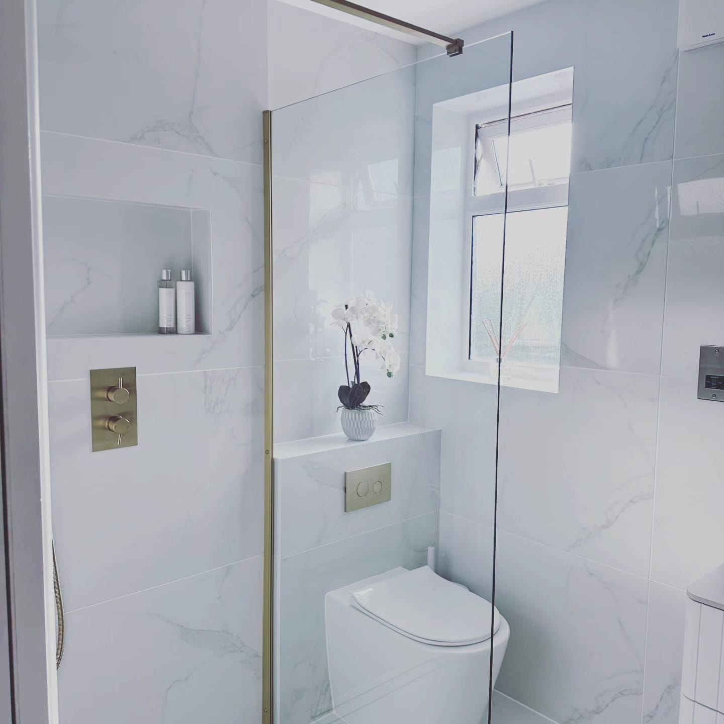 Modern bathroom project 14 - Professional home improvement in Poole, Bournemouth & Dorset