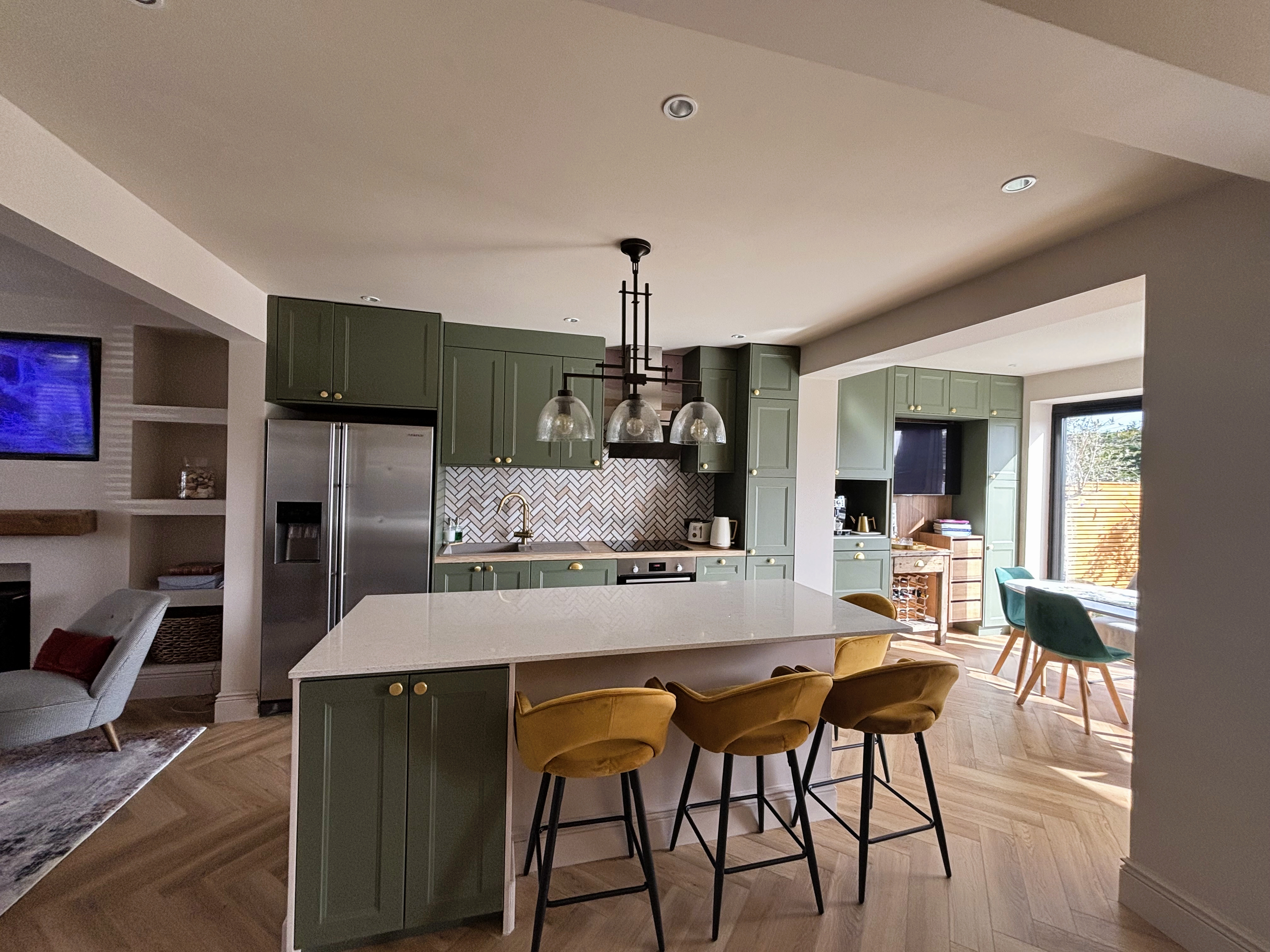 Modern kitchen renovation in Poole - complete transformation with new cabinets and worktops